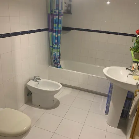 En Piso Cerca Playa Homestay